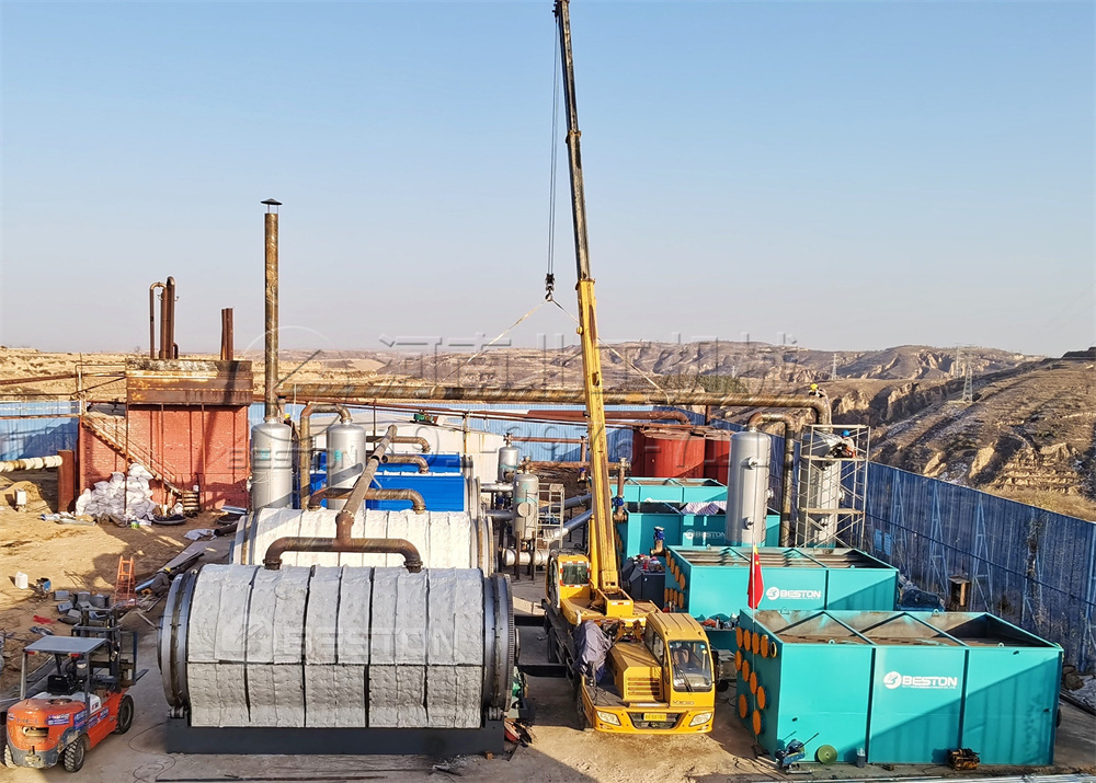 4套連續式油泥處理設備在陜西榆林安裝進行中